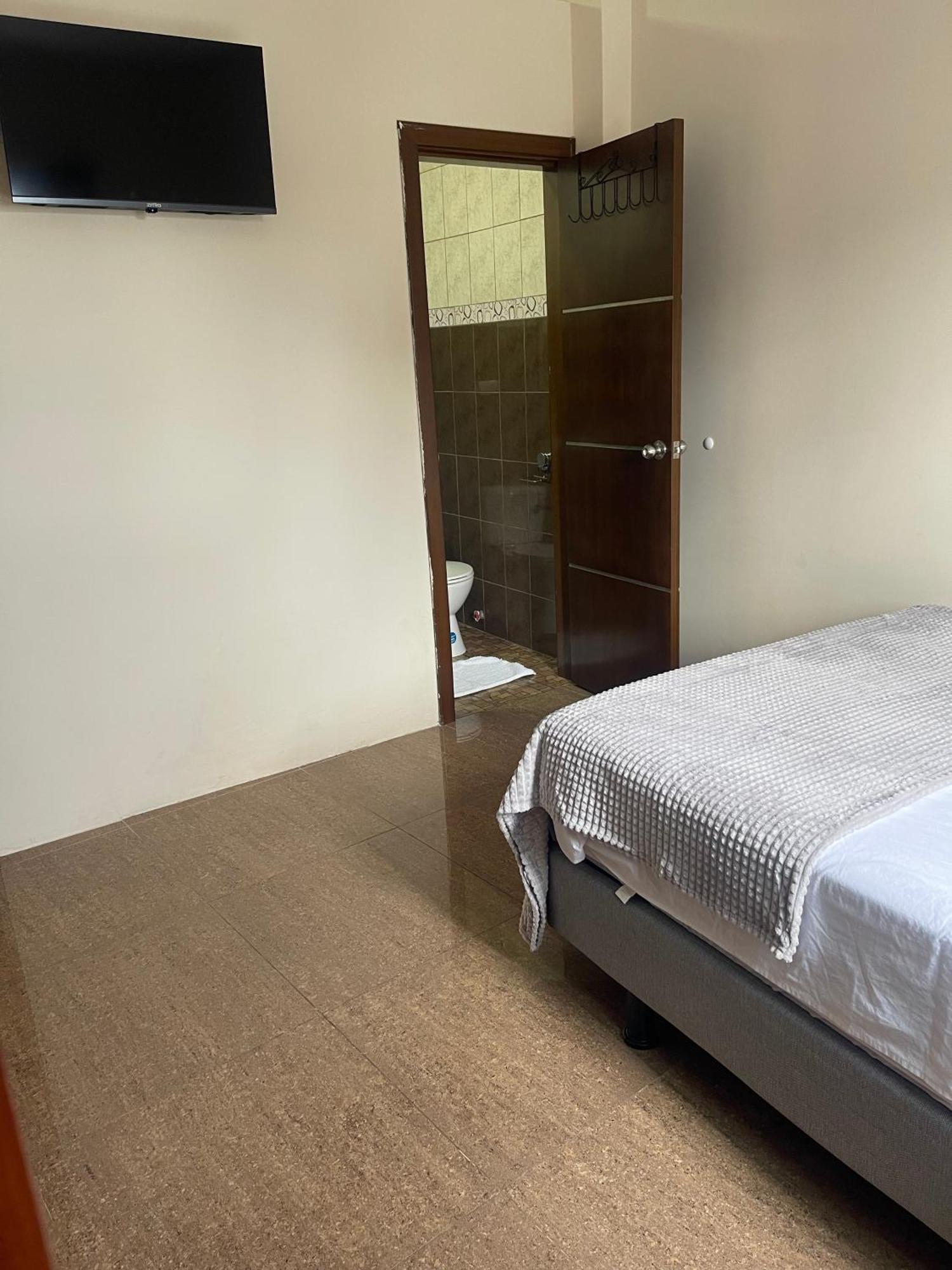 Kicker House Apartment ปูแอร์โต บาเกริโซ โมเรโน ภายนอก รูปภาพ